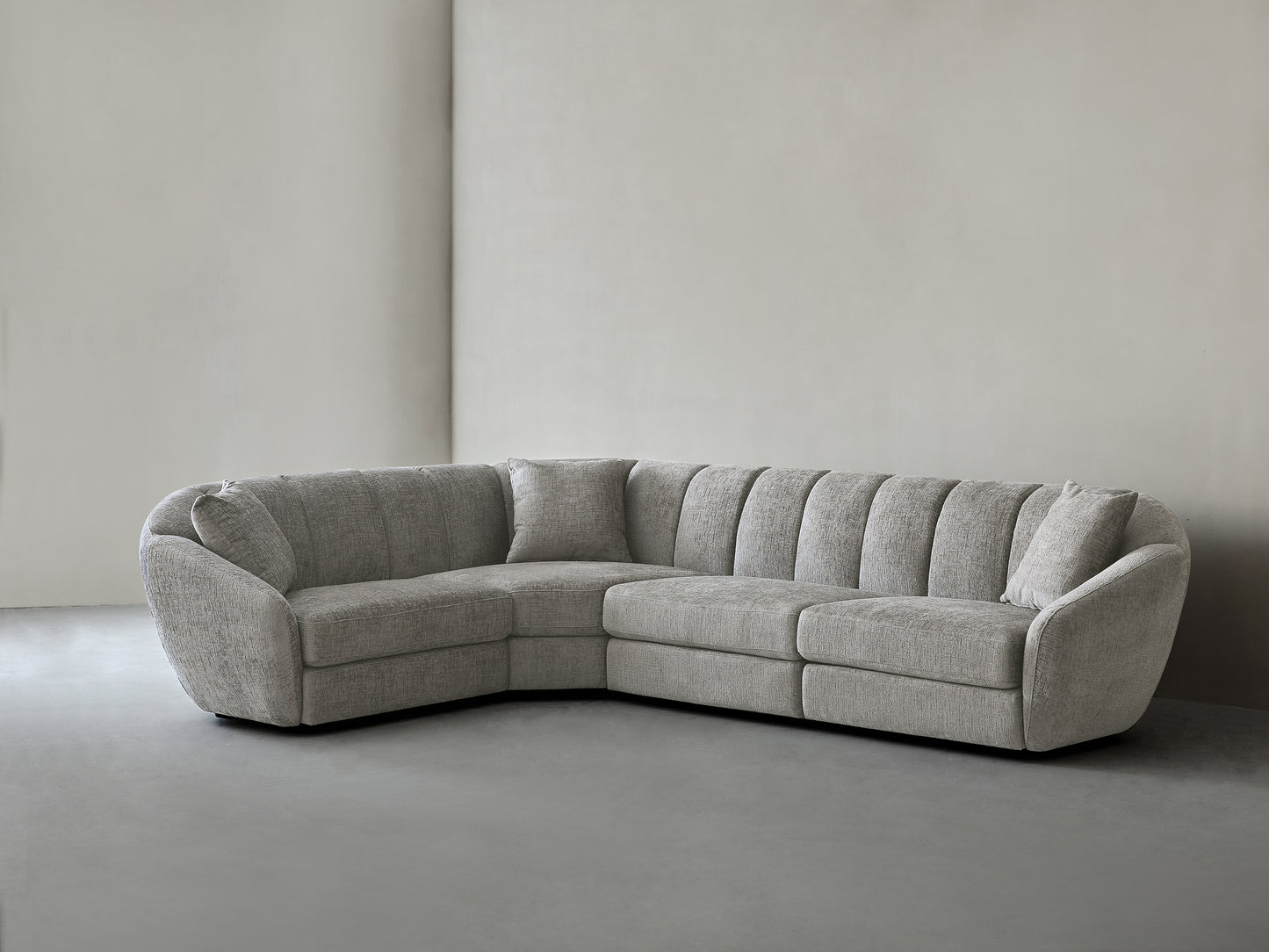 Modern Scallop L-Shaped 4-Seater Sofa With Anti Slip Plastic Feet