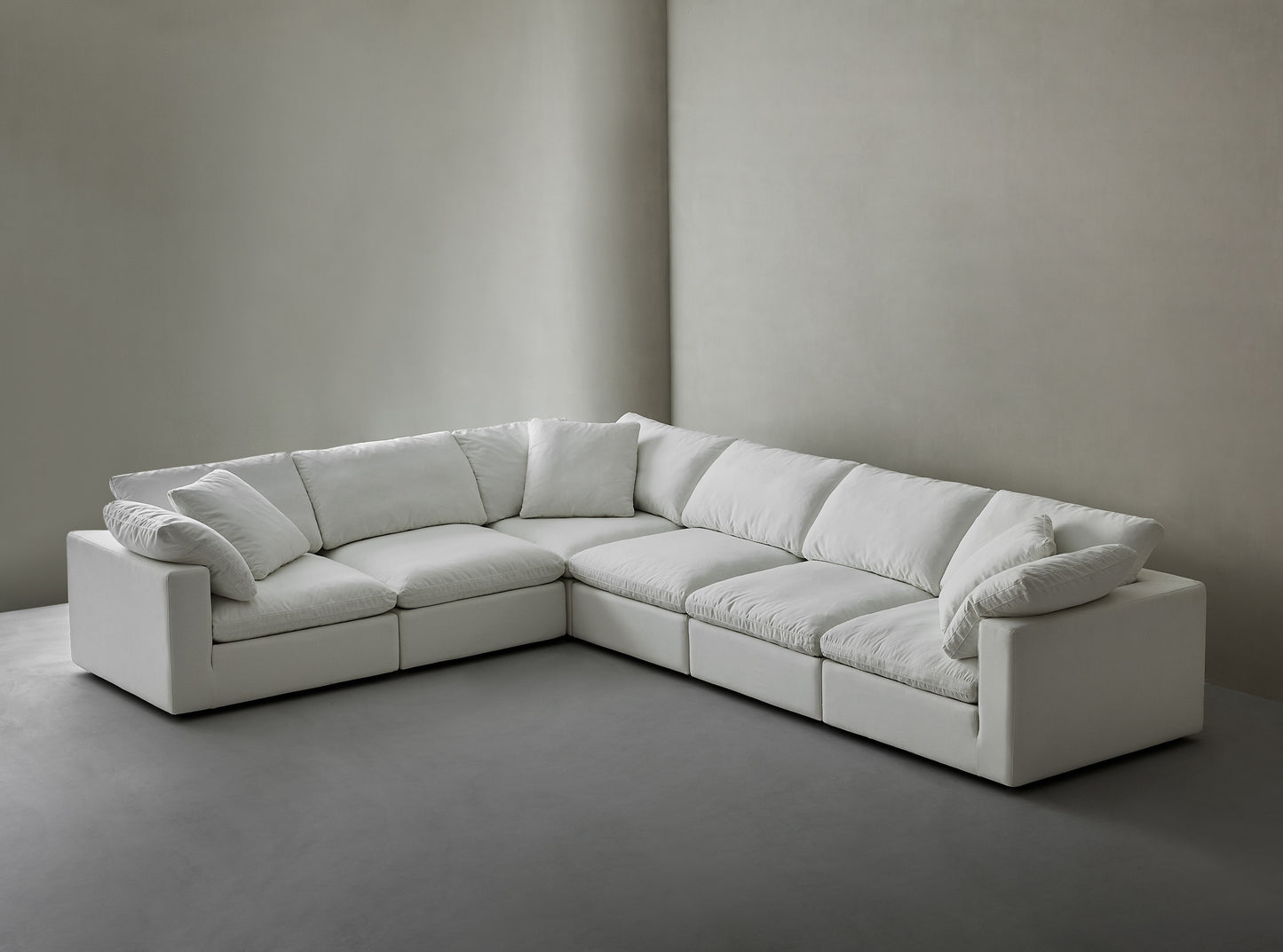 Modular Cloud Sofa: Modern 8-Seat L-Shaped Sectional with Free-Form Configurations