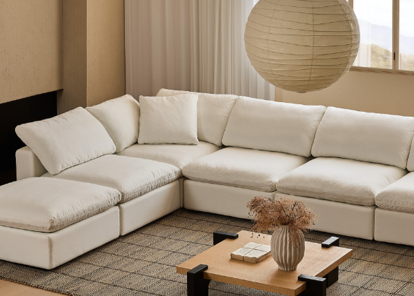 Modern Modular Design With Straight 4 Person Seating With Ottoman