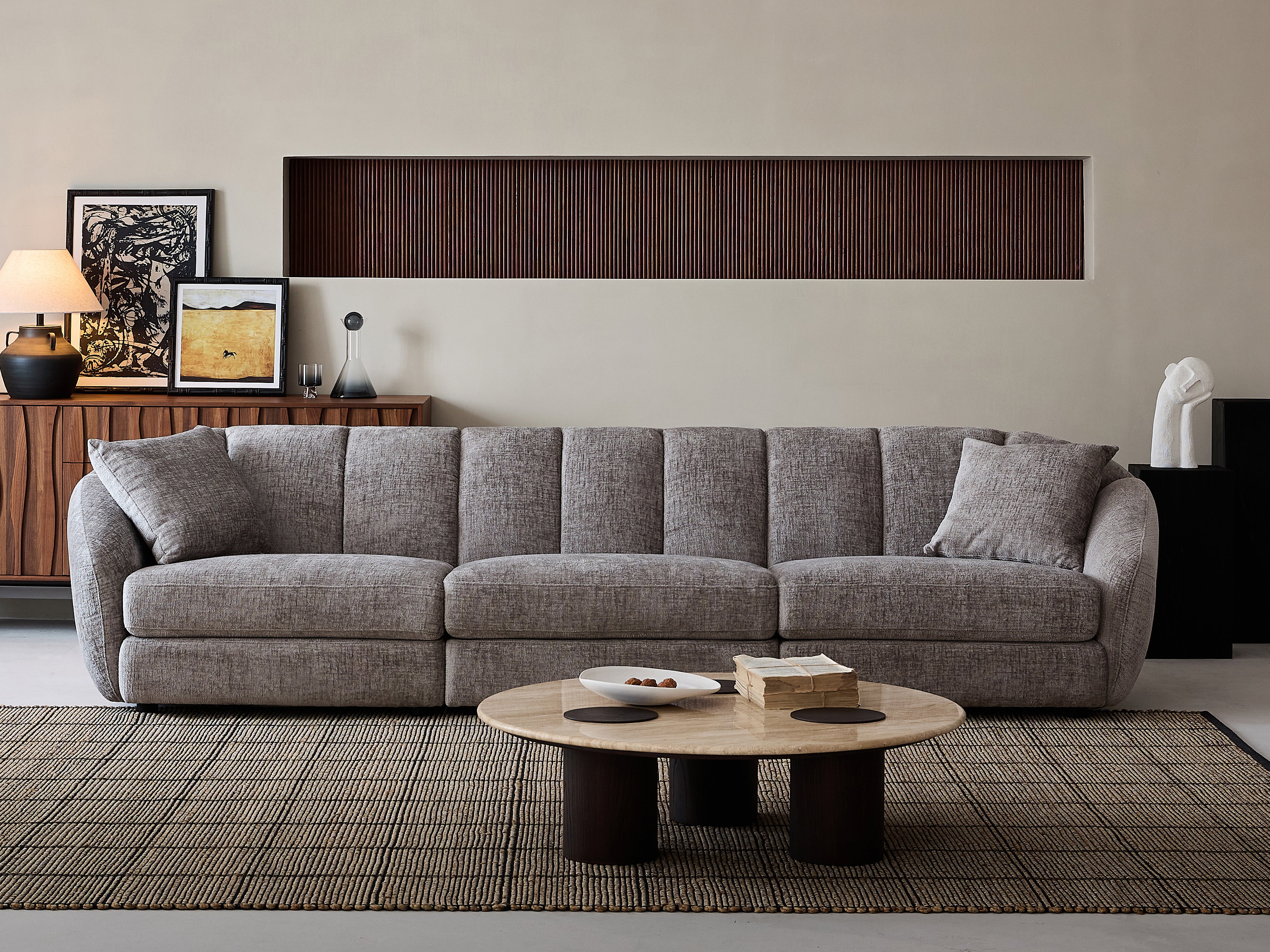 Modern scallop sofa - 3 seats, curved design, soft velvet fabric and non slip base